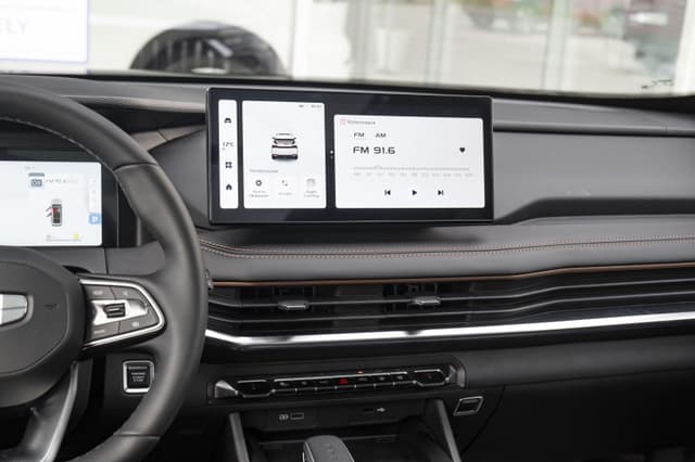 Geely Okavango Flagship 2.0T 7DCT 2WD в лизинг - 22
