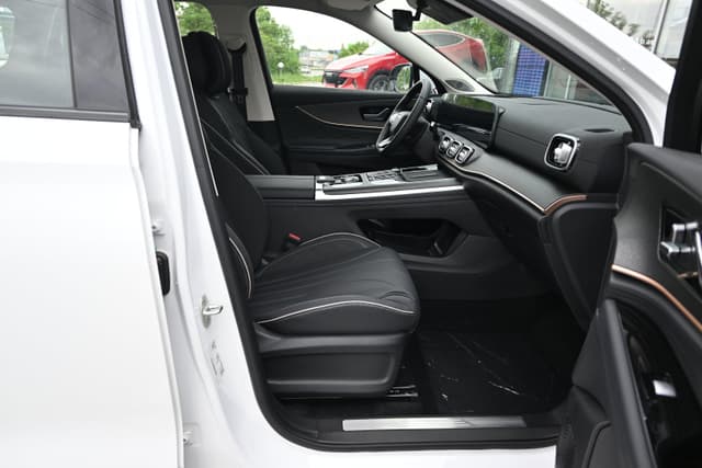 Jaecoo J8 Supreme 2.0T 7DCT AWD в лизинг - 14