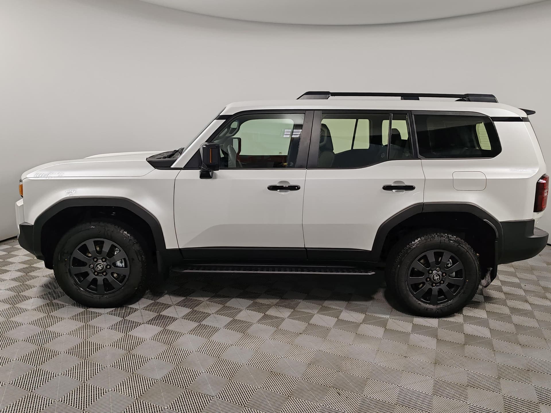 Toyota Land Cruiser Prado Престиж 2.4 АКП в лизинг - 9