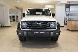 Tank 300 City Adventure 2.0 8AT 4WD в лизинг - 3