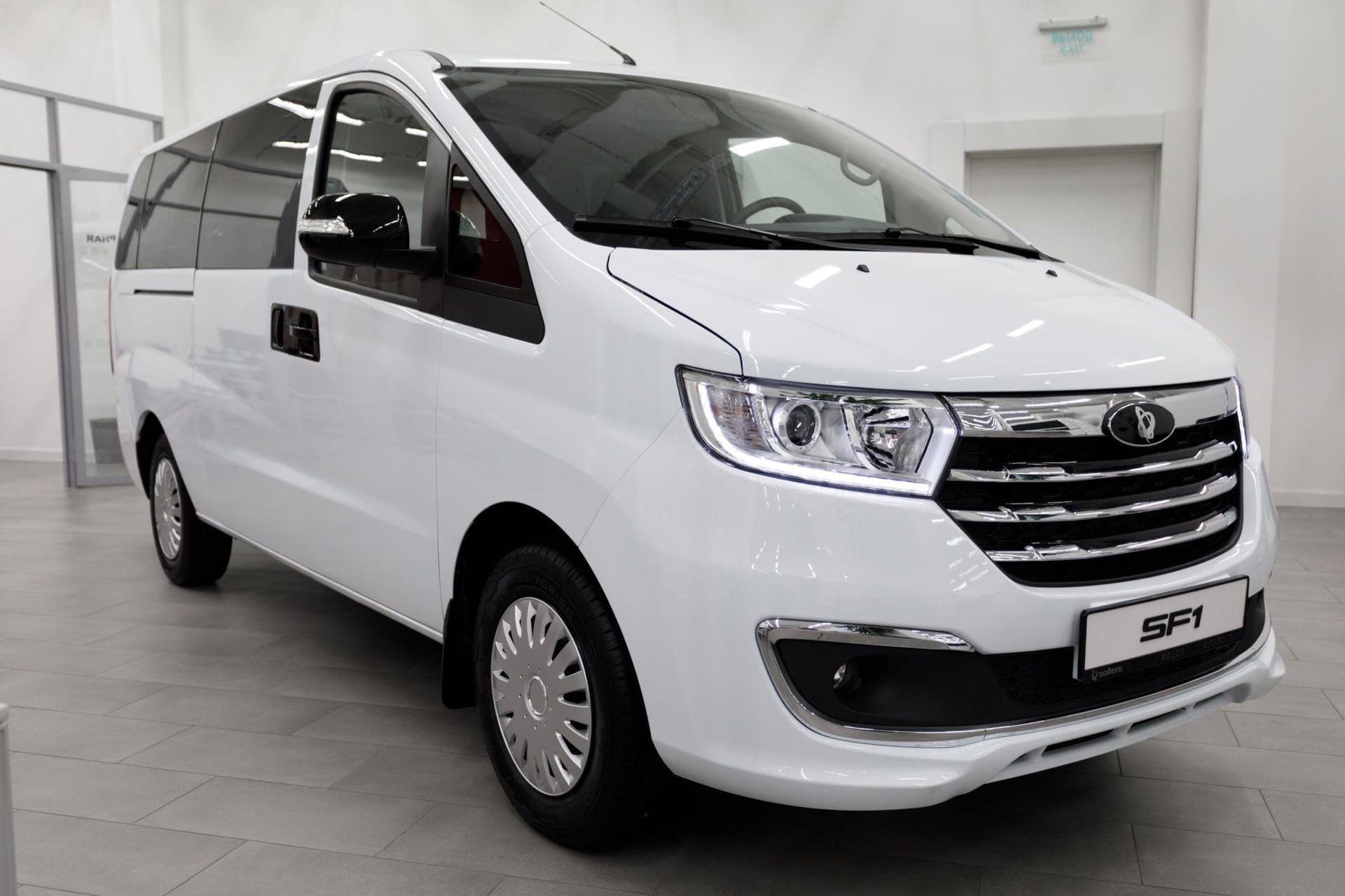 Sollers SF1 BUS 2.5T 1.5G 136PS MT5 RWD SRW в лизинг - 3