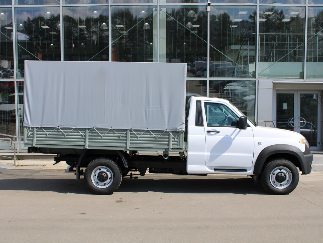 UAZ Profi Бортовой автомобиль с платформой 2060 Base 4х4 2.7 5MT в лизинг - 7