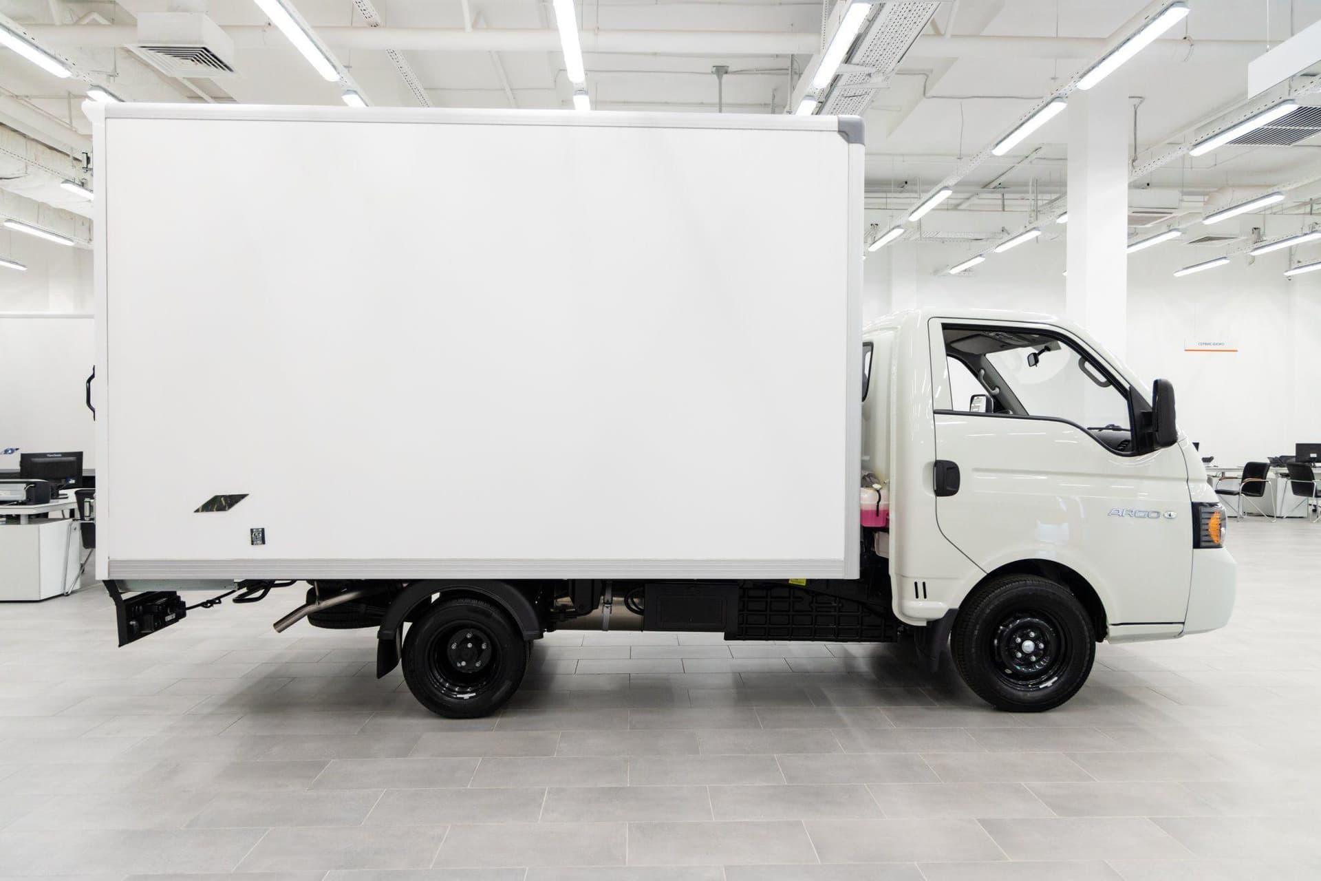 Sollers Argo Panel Box PM SWB 2.5T 2.0D 6MT в лизинг - 2