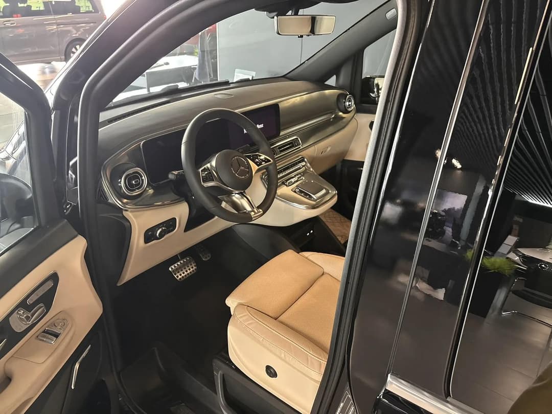 Mercedes-Benz V 300 d EL 4MATIC EXCLUSIVE в лизинг - 10