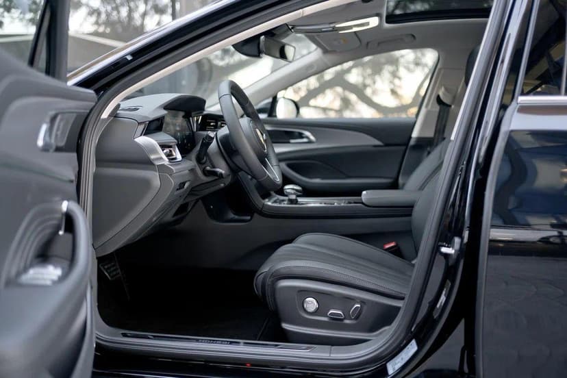 Hongqi H5 Black Edition 2.0Т в лизинг - 16
