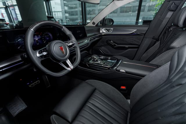 Hongqi H9 2.0Т Deluxe в лизинг - 10