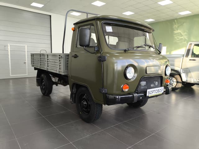 UAZ 3303 Бортовой Одинарная кабина без ABS 2.7 5MT в лизинг - 3