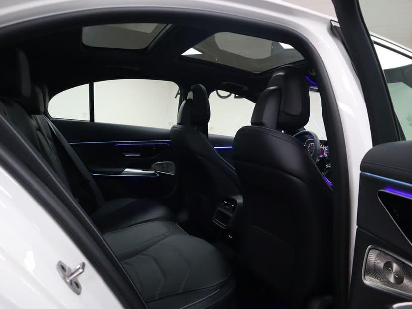Mercedes-Benz E седан 300 4MATIC AMG Line в лизинг - 16