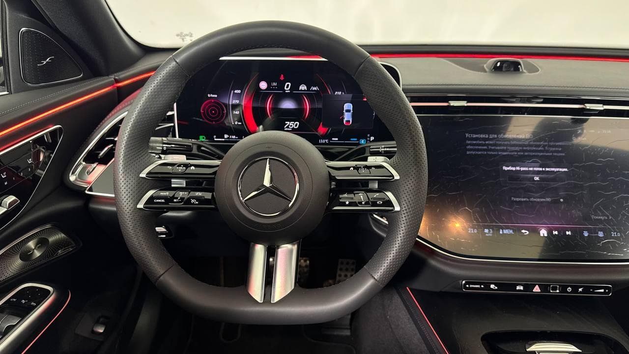 Mercedes-Benz E седан 300 полный привод АМГ Лайн (AMG Line) в лизинг - 5