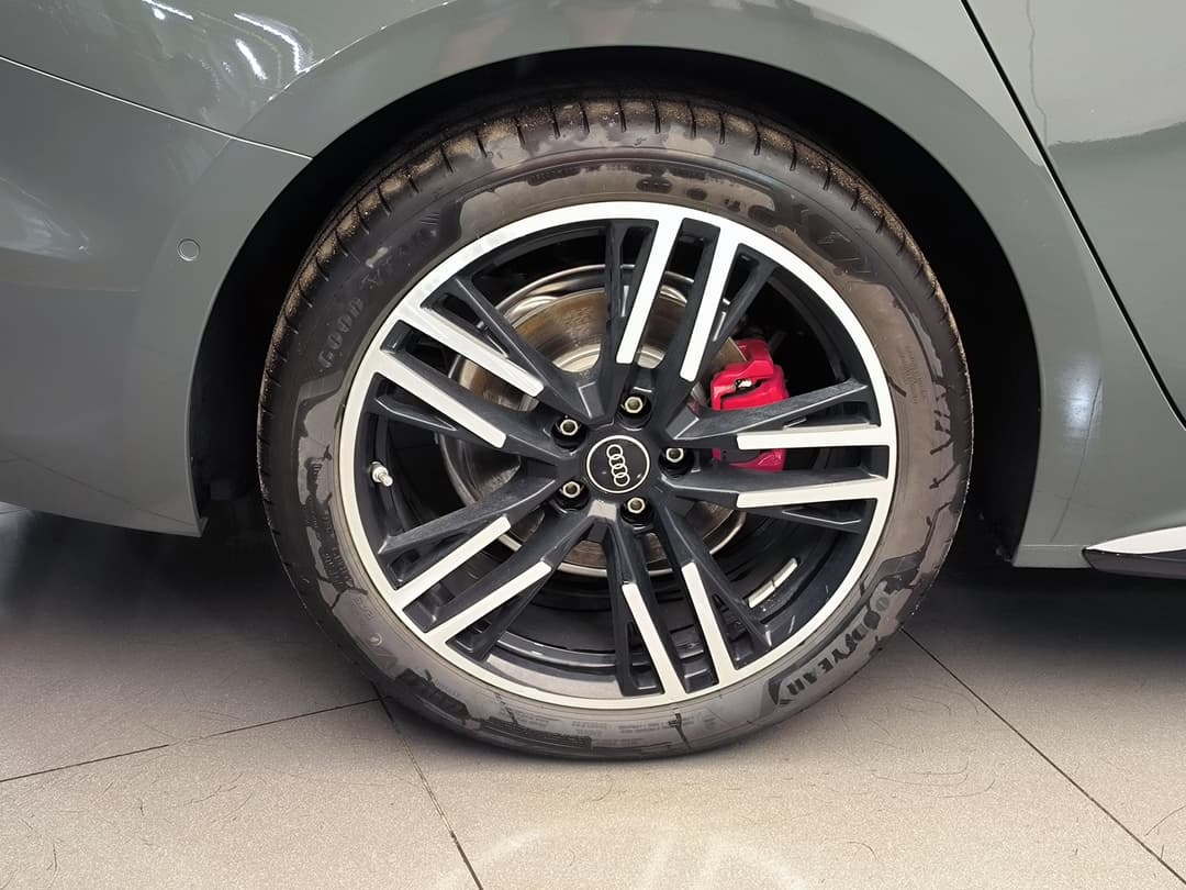 Audi A5 L Спорт 2.0Т 150 кВт полный привод АТ в лизинг - 27