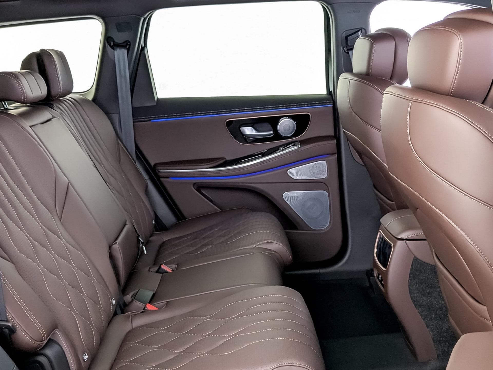 EXEED VX President 7 мест 2.0T 8AT 4WD в лизинг - 13