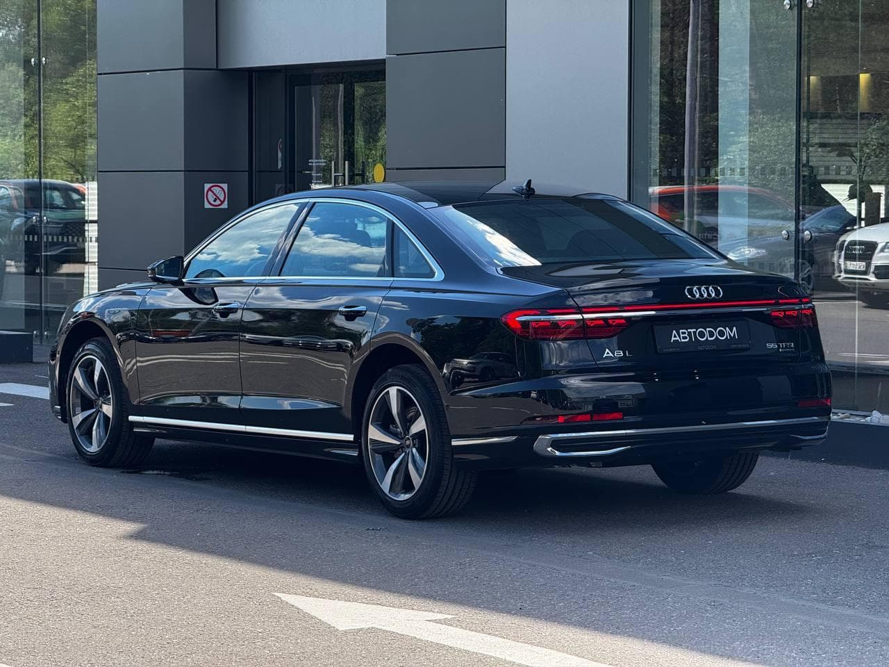 Audi A8 L 55 TFSI quattro tiptronic в лизинг - 5