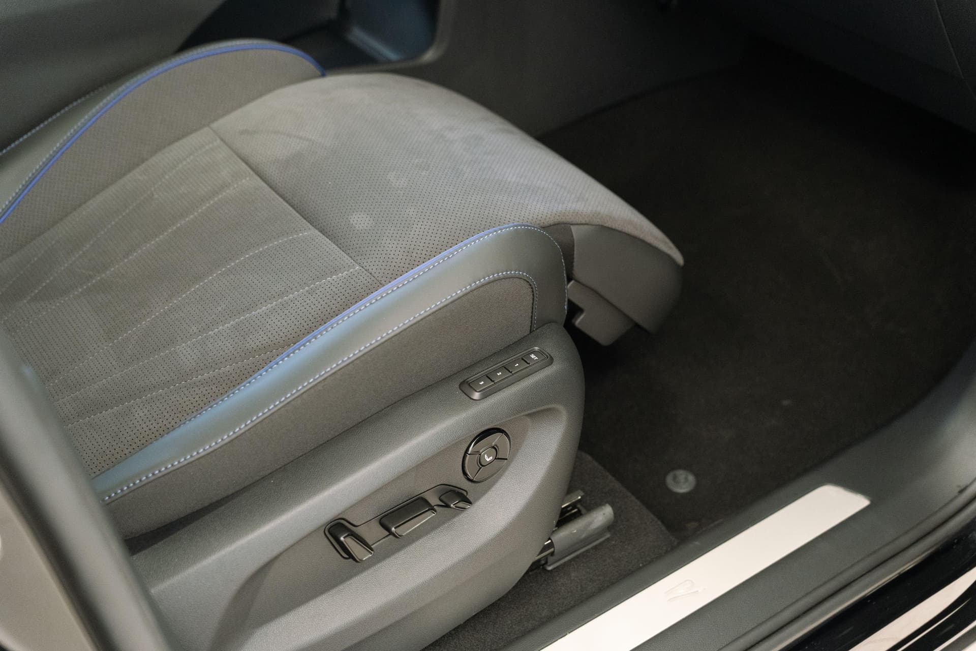 Volkswagen Teramont Pro Peak Edition 450TSI 7AT 4Motion в лизинг - 11