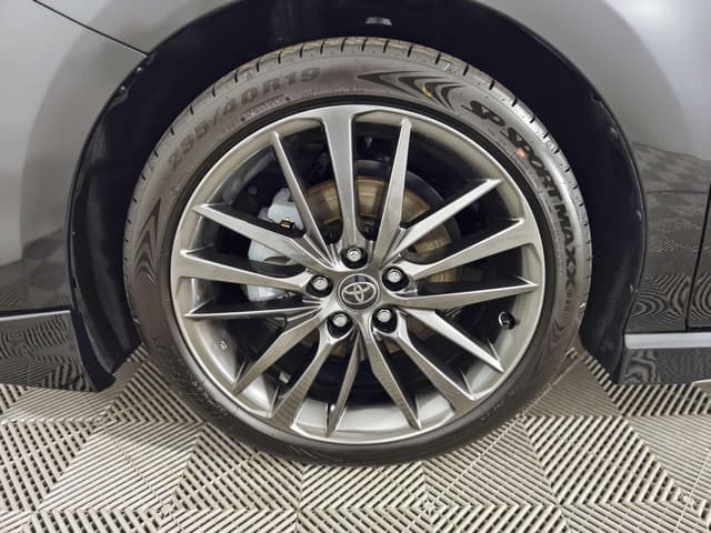 Toyota Camry 2.0HXS Sports Plus Edition в лизинг - 28