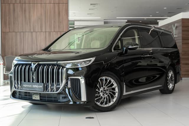 Voyah Dream PHEV Long Range (последовательный гибрид) в лизинг - 2