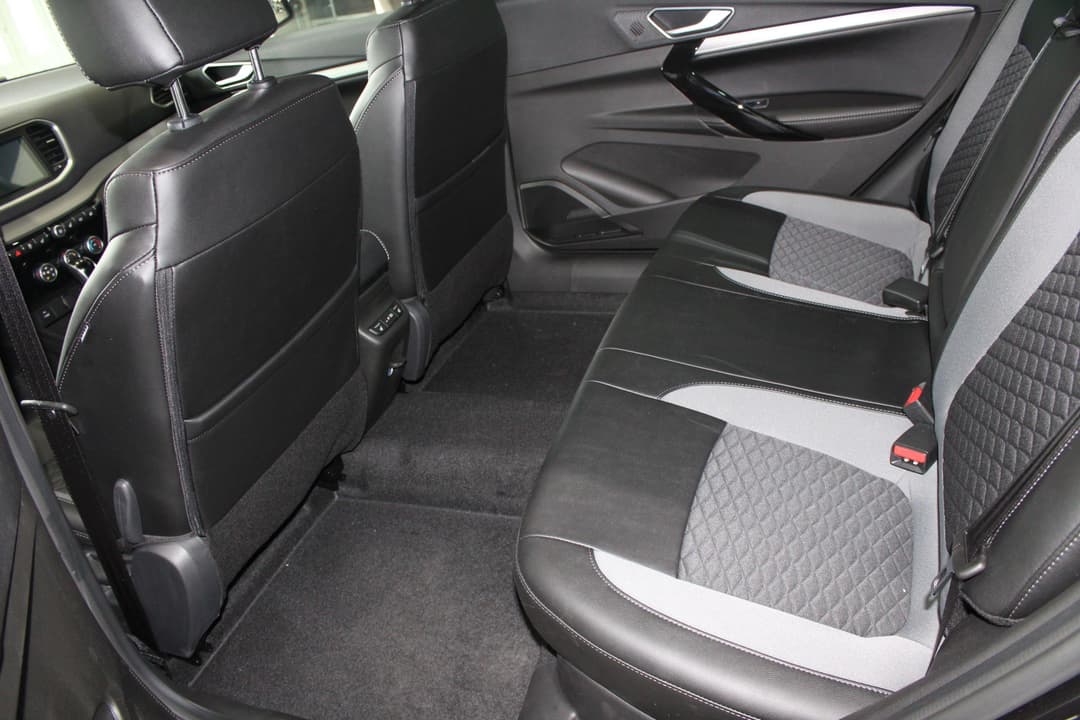 Lada Aura Status 1.8 122hp AT в лизинг - 8