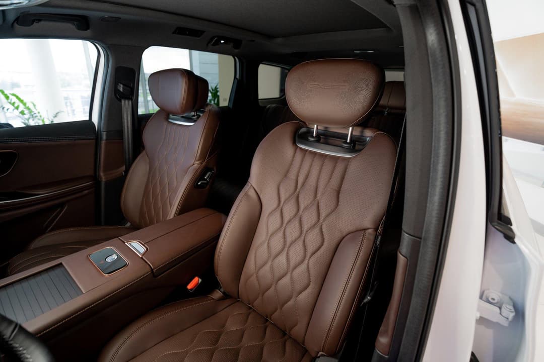 EXEED VX President 7 мест 2.0T 8AT 4WD в лизинг - 10