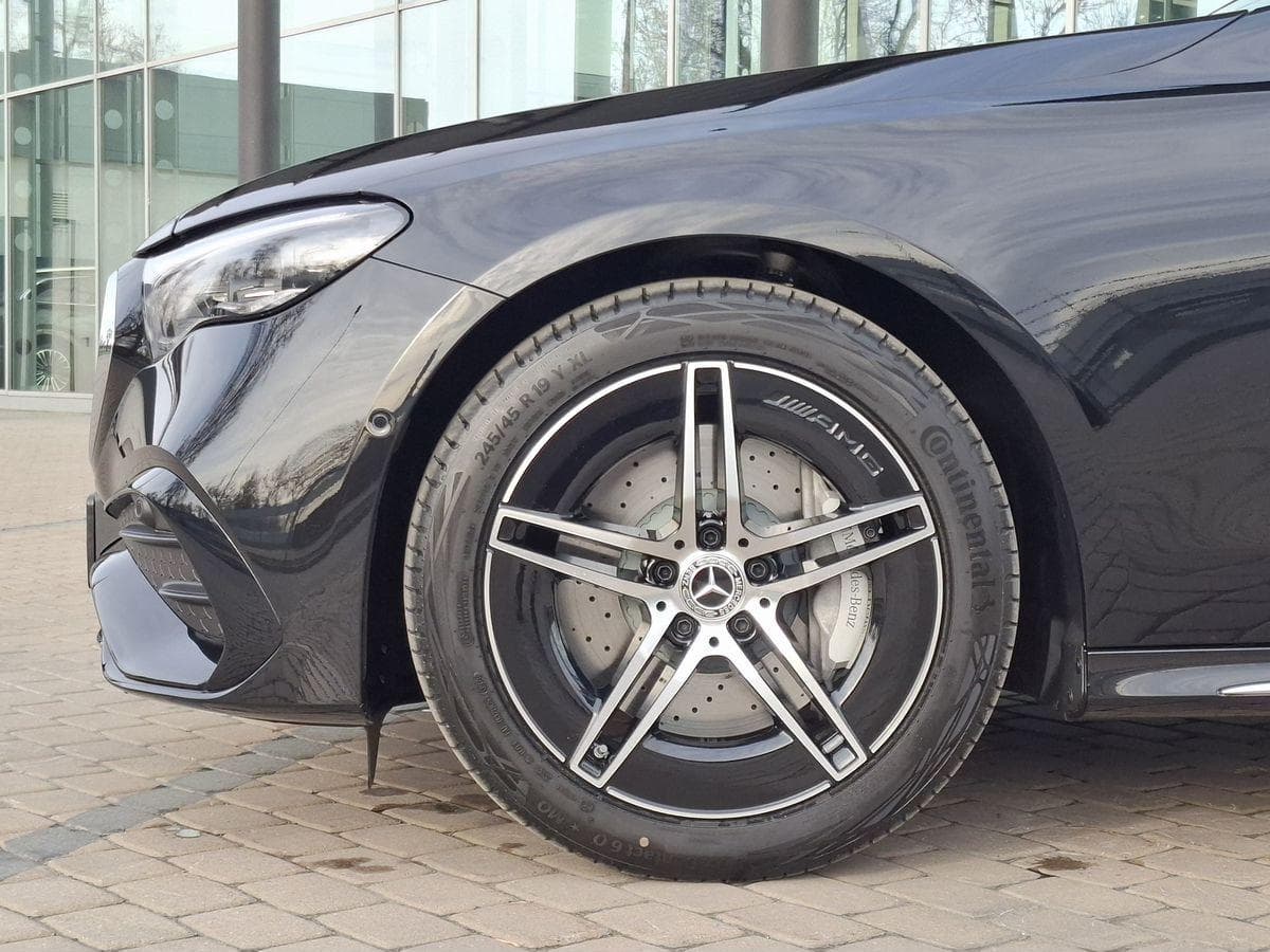 Mercedes-Benz E седан 300 полный привод АМГ Лайн (AMG Line) в лизинг - 10