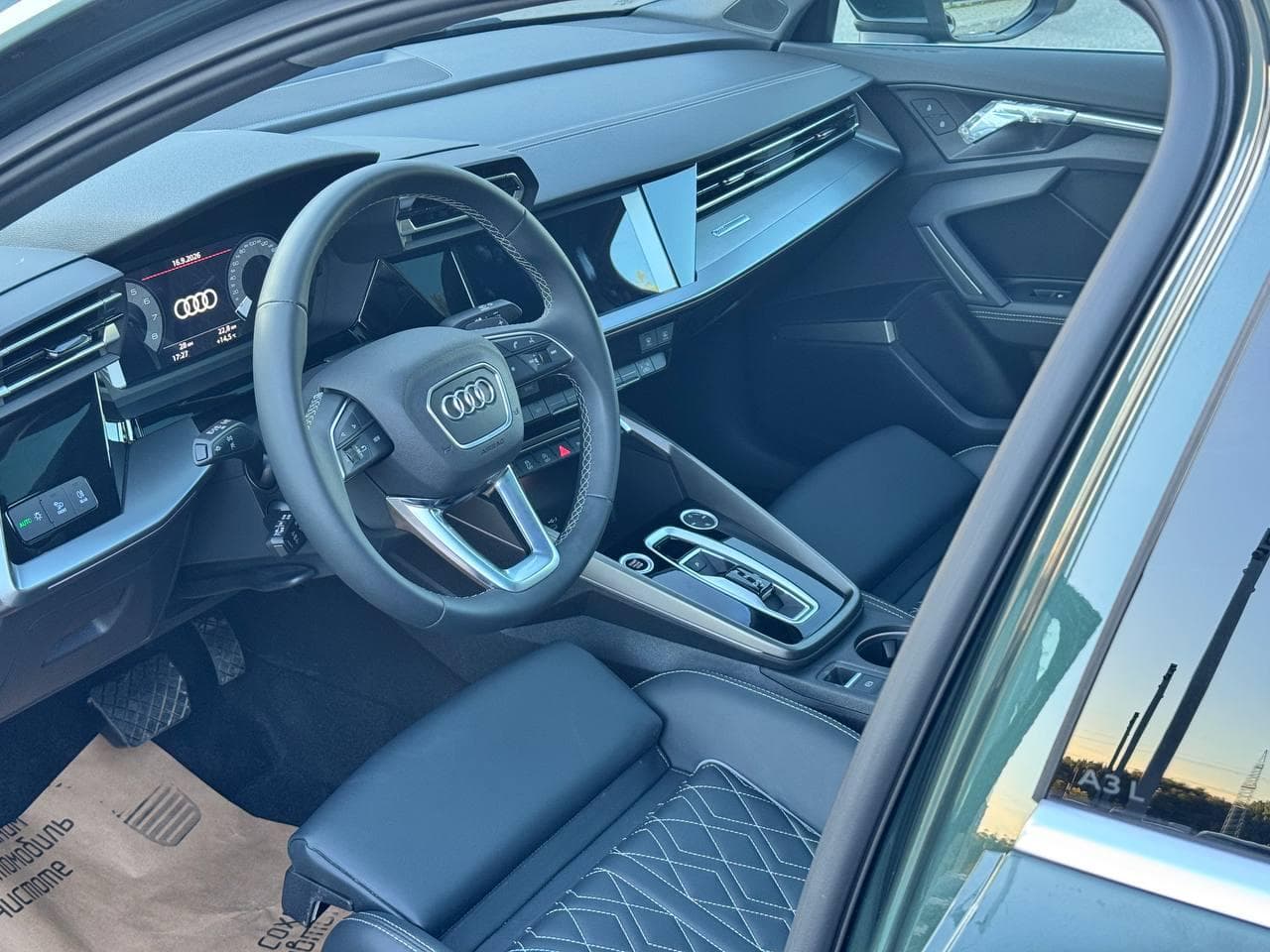 Audi A3 Sedan L Flying Spur Premium Edition 35 TFSI tiptronic в лизинг - 8