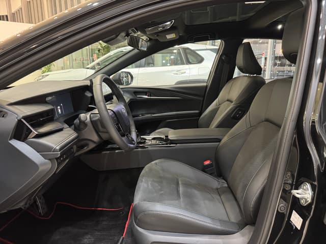 Toyota Camry 2.0HXS Sports Plus Edition в лизинг - 11
