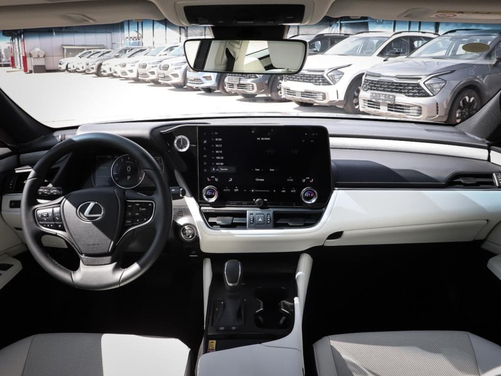 Lexus ES 200 Premium в лизинг - 15