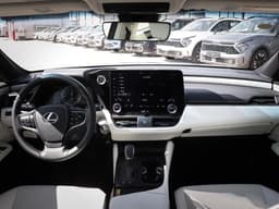 Lexus ES 200 Premium в лизинг - 15