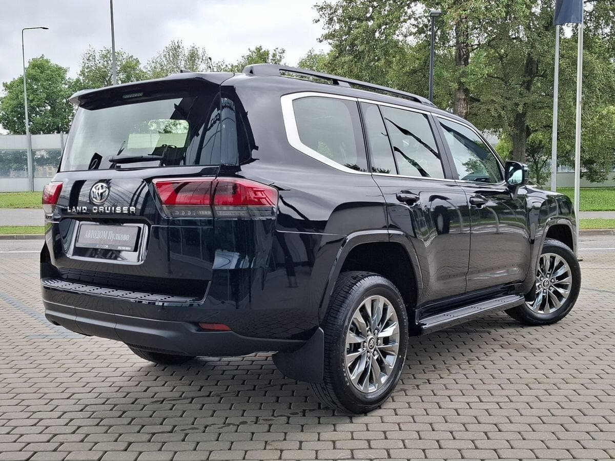 Toyota Land Cruiser 300 Люкс 7 мест 3.5 АТ в лизинг - 7