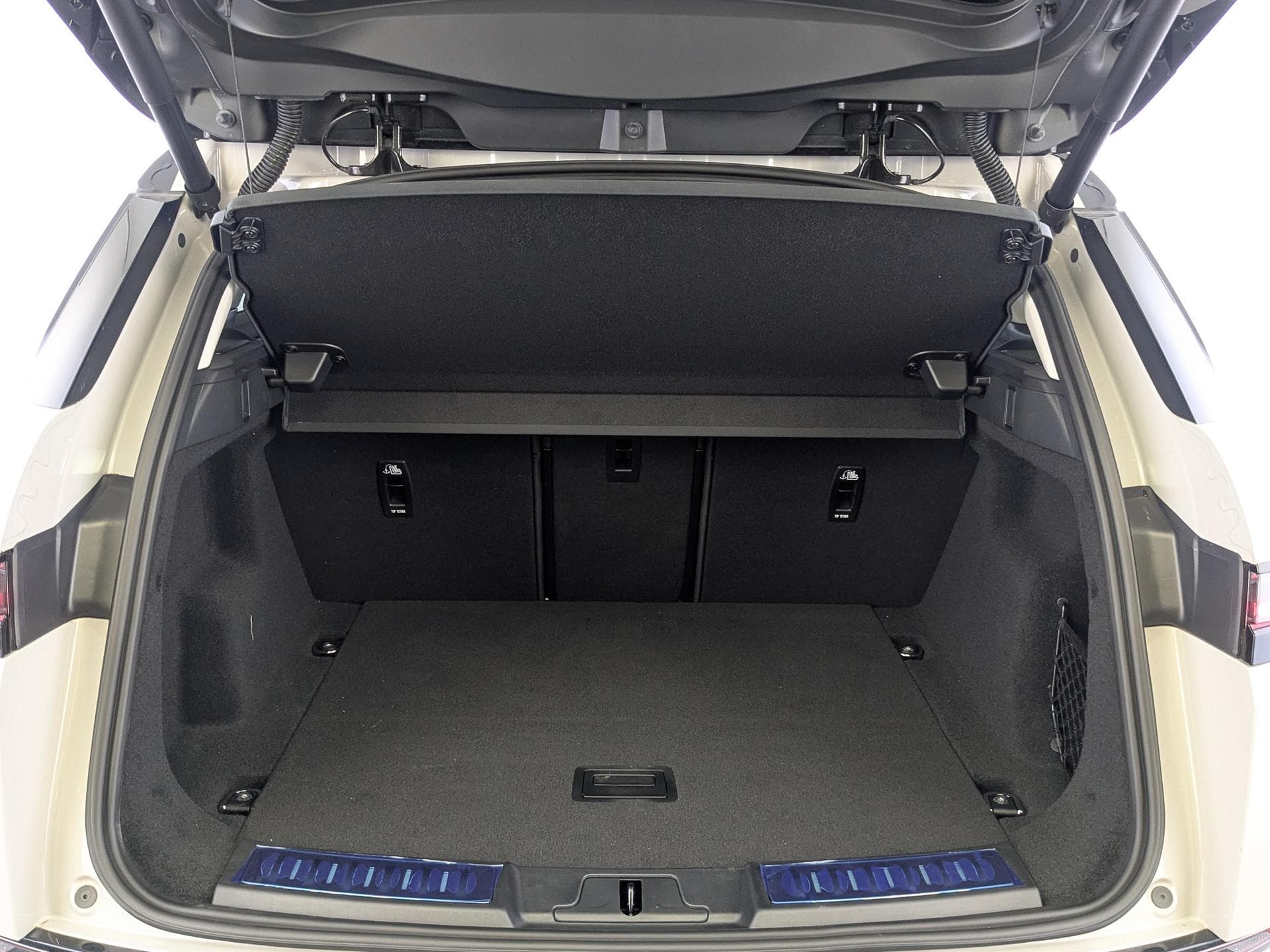 Land Rover Range Rover Evoque L 2.0 249PS MHEV Flowing Light Elegant в лизинг - 9