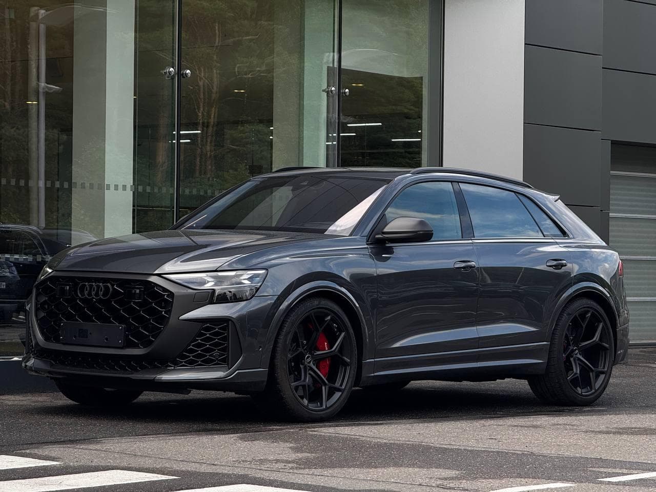 Audi RS Q8 quattro в лизинг - 2