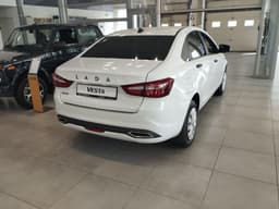 Lada Vesta седан Comfort 1.6 106hp 5MT в лизинг - 4