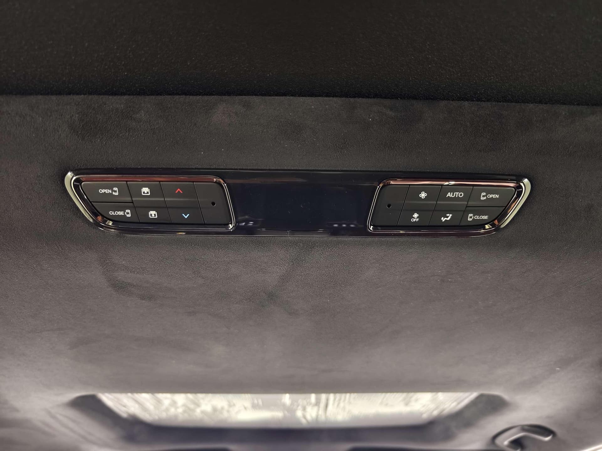 GAC M8 GX Premium 2.0T GDI 8AT в лизинг - 25
