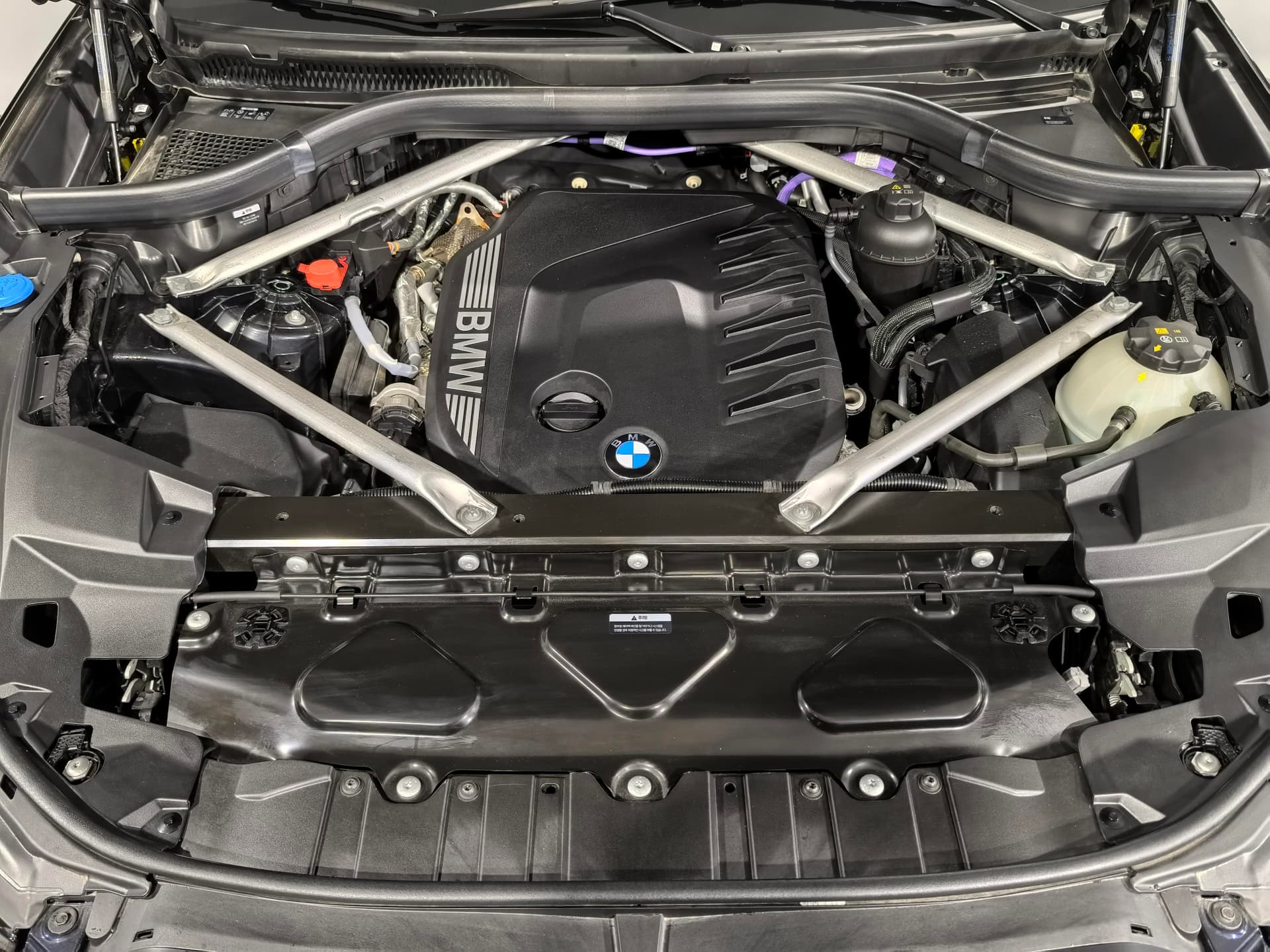 BMW X5 Икс-Драйв40д М Спорт Про (M Sport Pro) в лизинг - 14