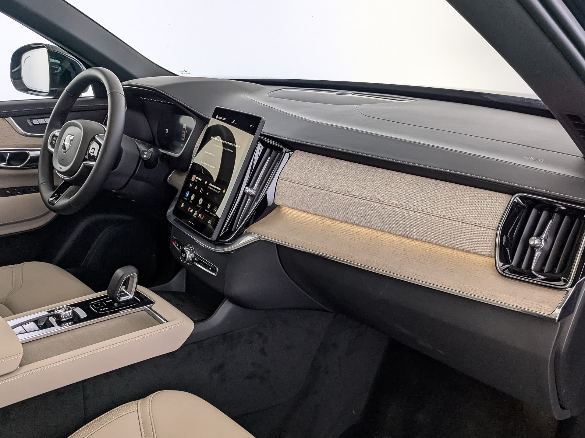 Volvo XC90 B5 Zhiyi Luxury 5 мест 250hp 8AT AWD в лизинг - 10