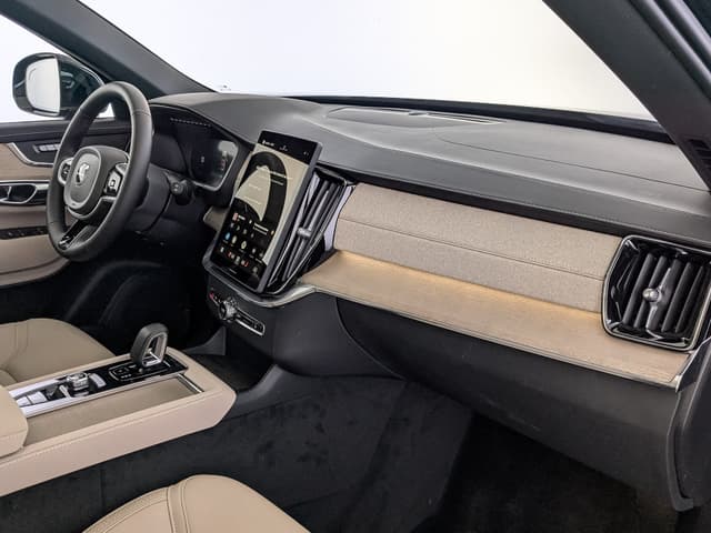 Volvo XC90 B5 Zhiyi Luxury 5 мест 250hp 8AT AWD в лизинг - 10