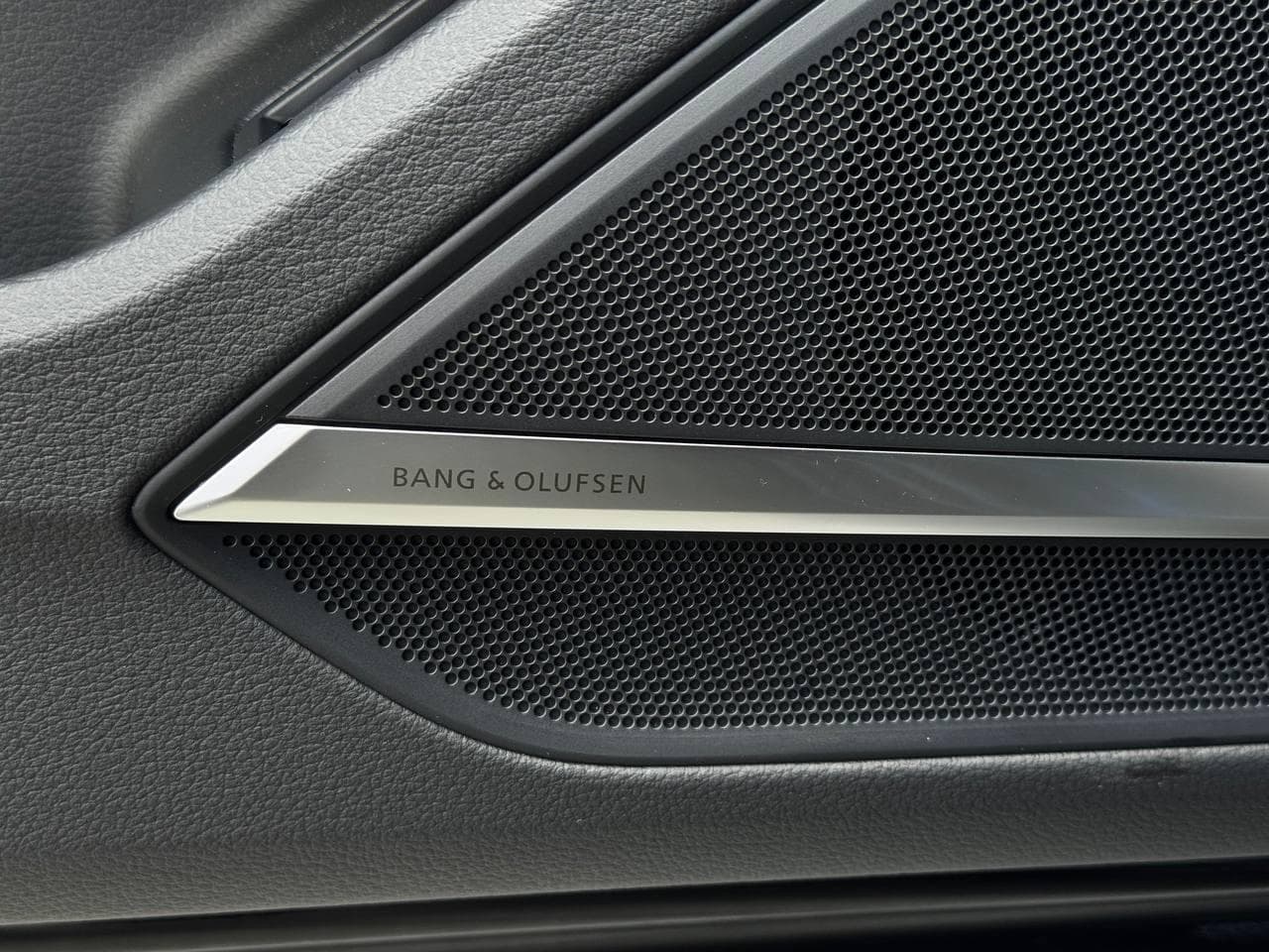 Audi A8 L 55 TFSI quattro tiptronic в лизинг - 22