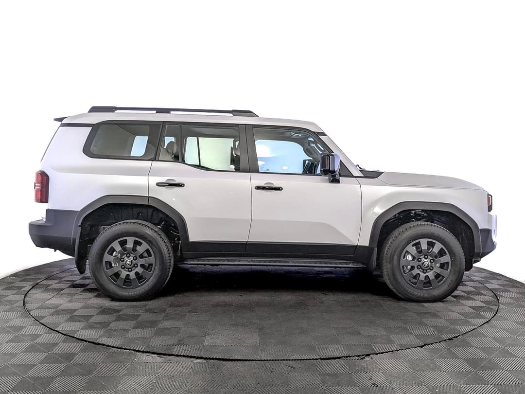 Toyota Land Cruiser Prado Mid VX 2.8d АКП в лизинг - 5