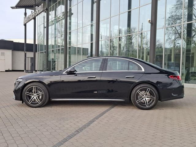 Mercedes-Benz E седан 300 полный привод АМГ Лайн (AMG Line) в лизинг - 8