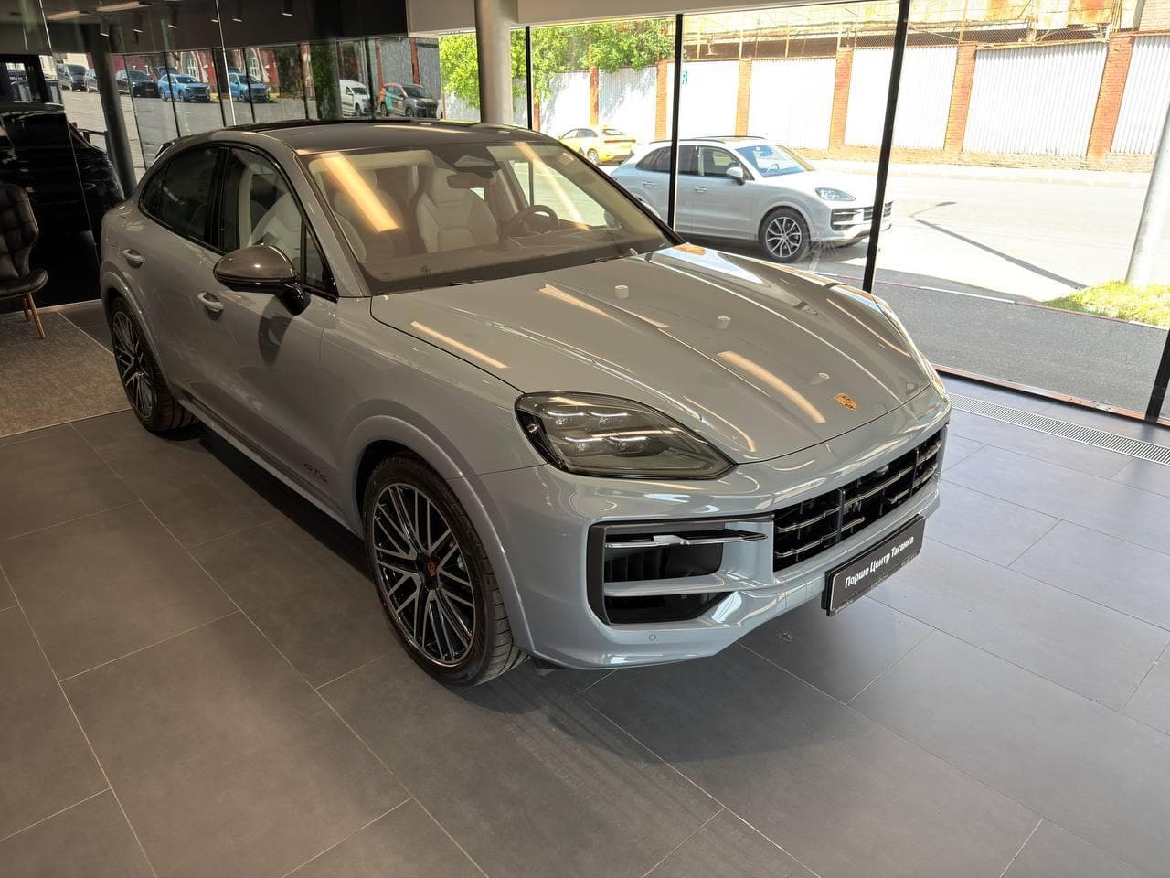 Porsche Cayenne GTS Coupe в лизинг - 4