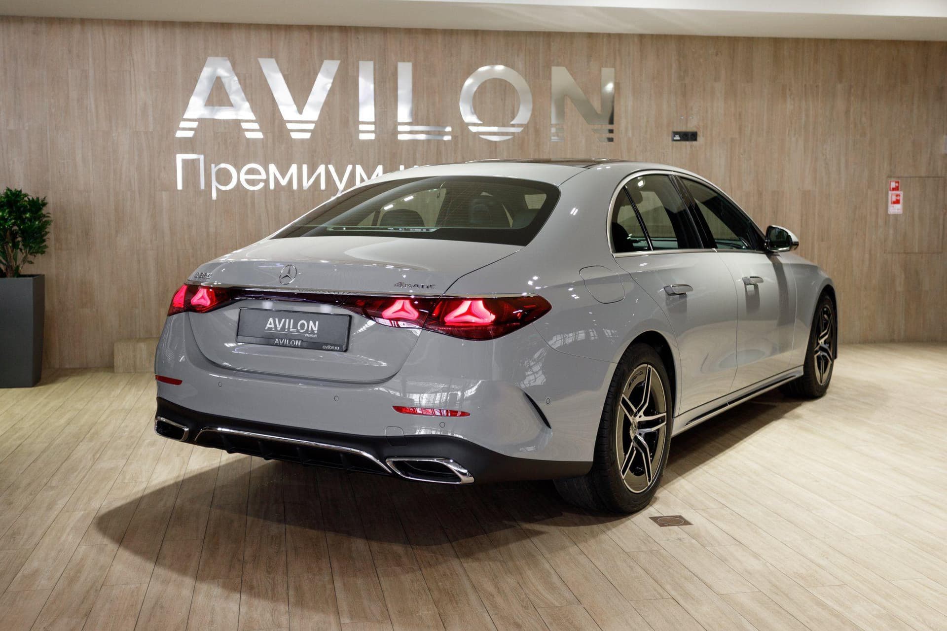 Mercedes-Benz E седан 300 4MATIC AMG Line в лизинг - 5