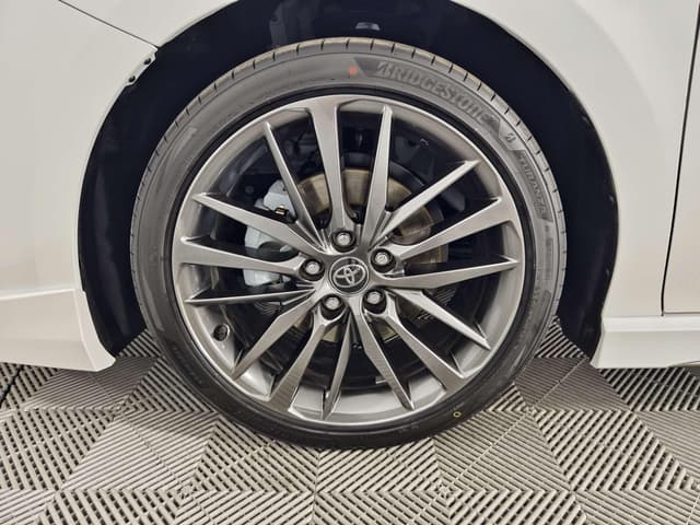 Toyota Camry 2.0HXS Sports Plus Edition в лизинг - 29