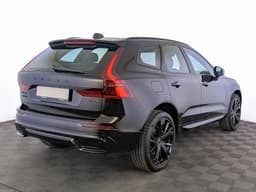 Volvo XC60 B5 Zhiyuan Extreme Night Black Edition 250hp 8AT в лизинг - 3