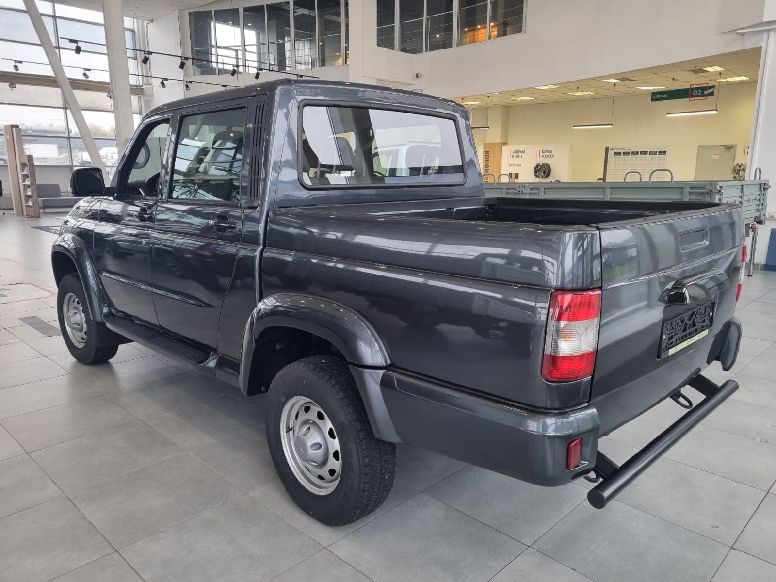 UAZ Pickup - 4