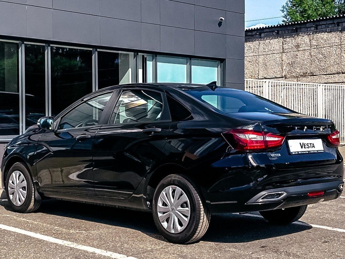 Lada Vesta седан Techno 1.8 122hp 6MT в лизинг - 8