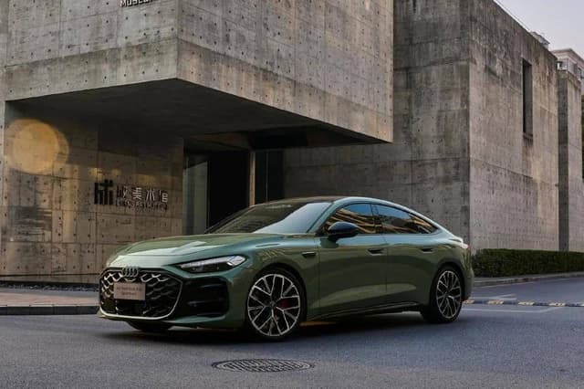 Audi A5 Sportback L Smart 2.0T TFSI 150 kW quattro S tronic в лизинг - 2