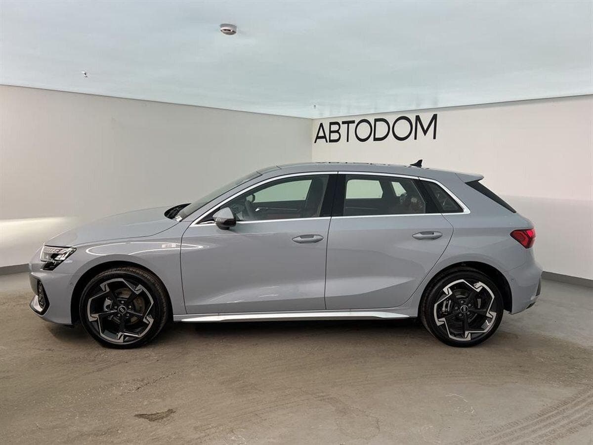 Audi A3 Sportback - 3