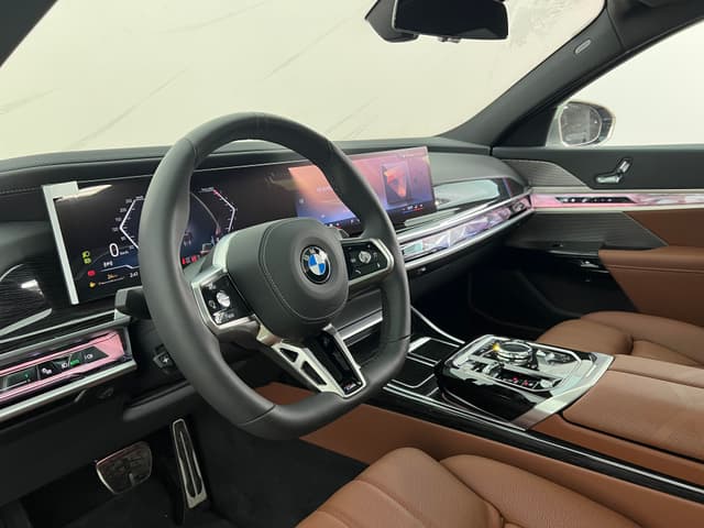 BMW 7 серия 740i xDrive в лизинг - 9