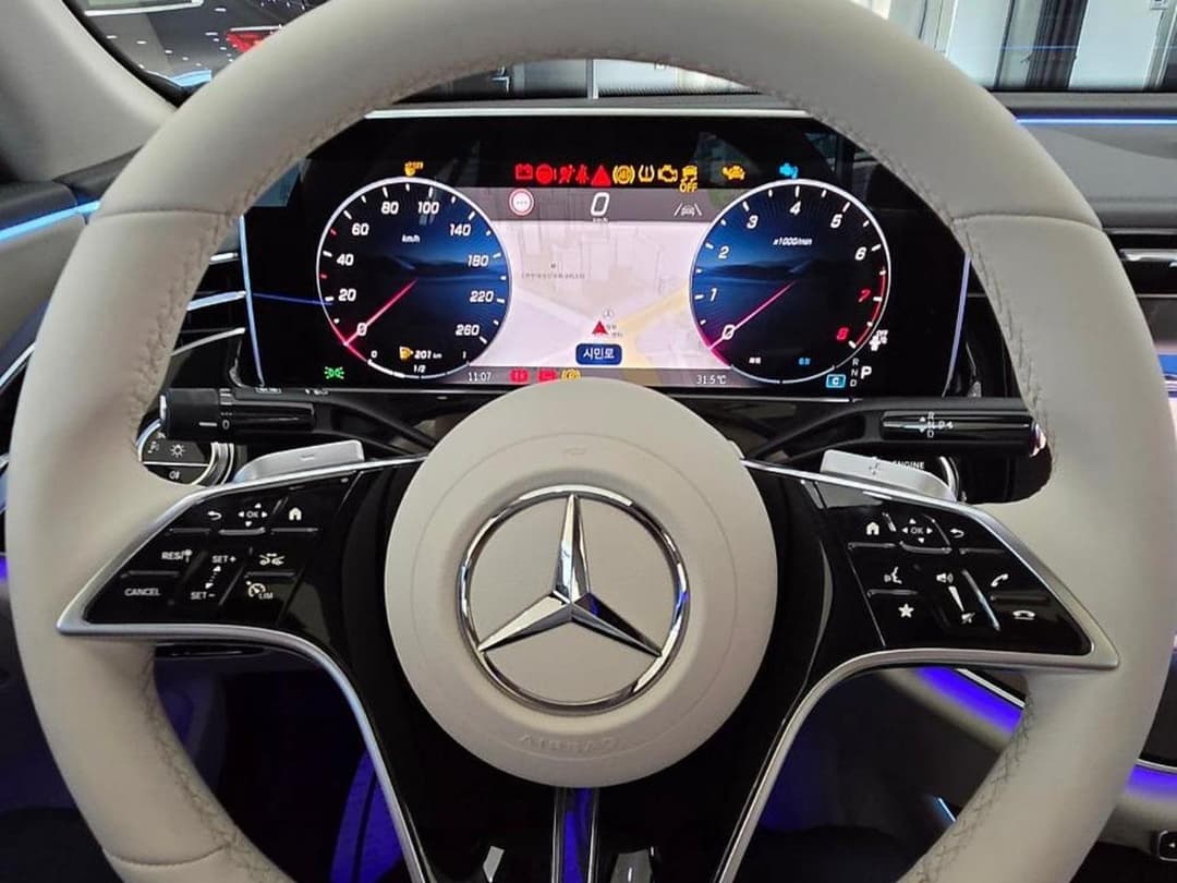 Mercedes-Benz E седан 300 полный привод Эксклюзив (Exclusive) в лизинг - 13
