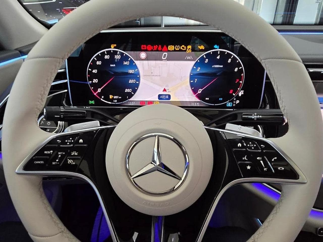 Mercedes-Benz E седан 300 полный привод Эксклюзив (Exclusive) в лизинг - 13