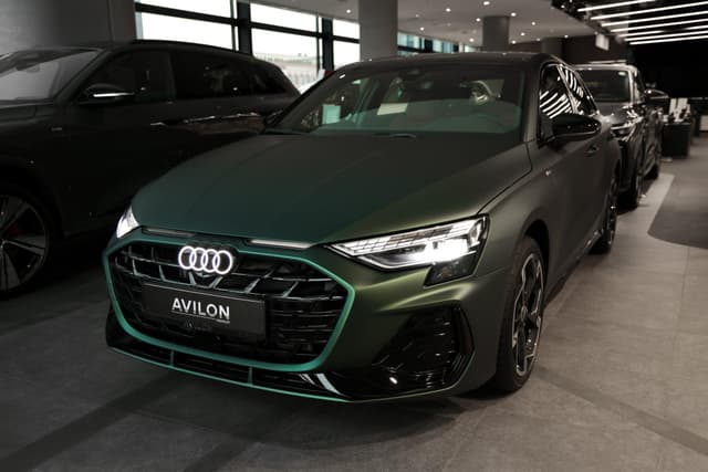 Audi A3 Sportback Premium Luxury 35 TFSI tiptronic в лизинг - 3
