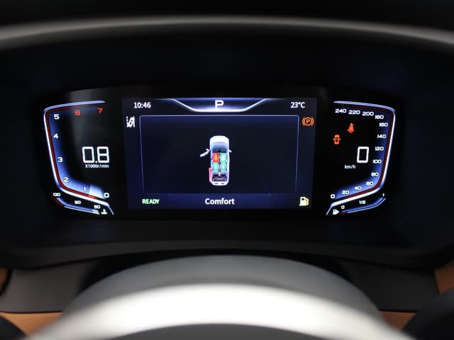 Hongqi HQ9 2.0T Executive в лизинг - 13